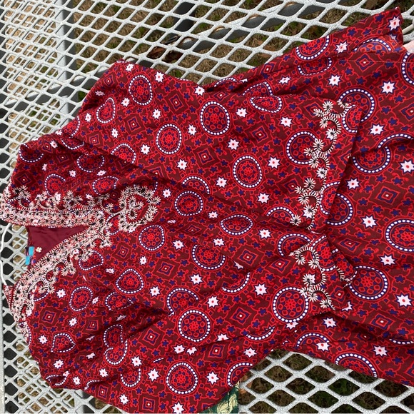 Ethnic Bundle - Picture 3 of 3